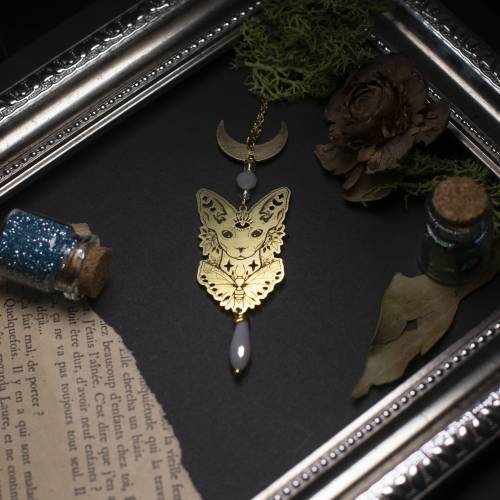collier pendentif chat - sphinx