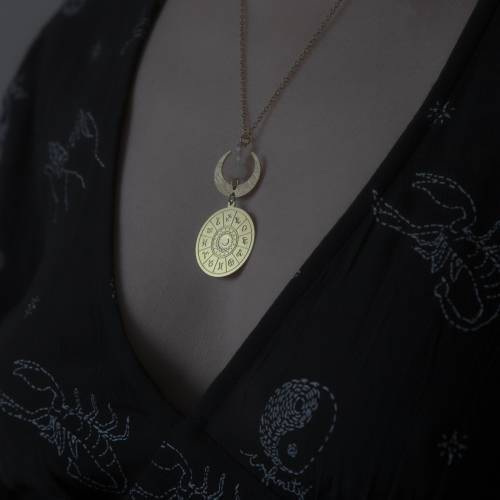 collier pendentif  astrologie en laiton