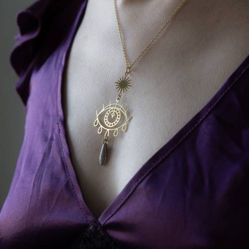 collier pendentif oeil  en laiton