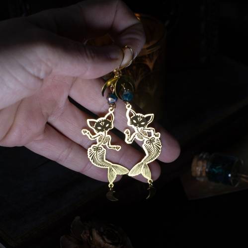 boucles d'oreilles chat sirène - gothique - squelette  en laiton