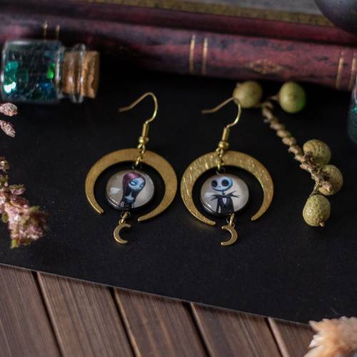 boucles d'oreilles cabochon en verre hommage à jack et Sally