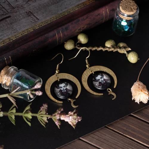 boucles d'oreilles cabochon en verre vampire