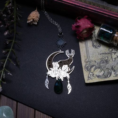 collier pendentif  cerf et lune en acier inoxydable