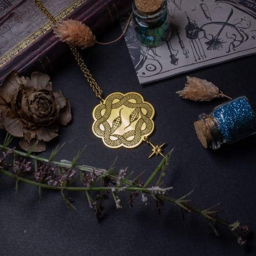 collier pendentif ouroboros en laiton